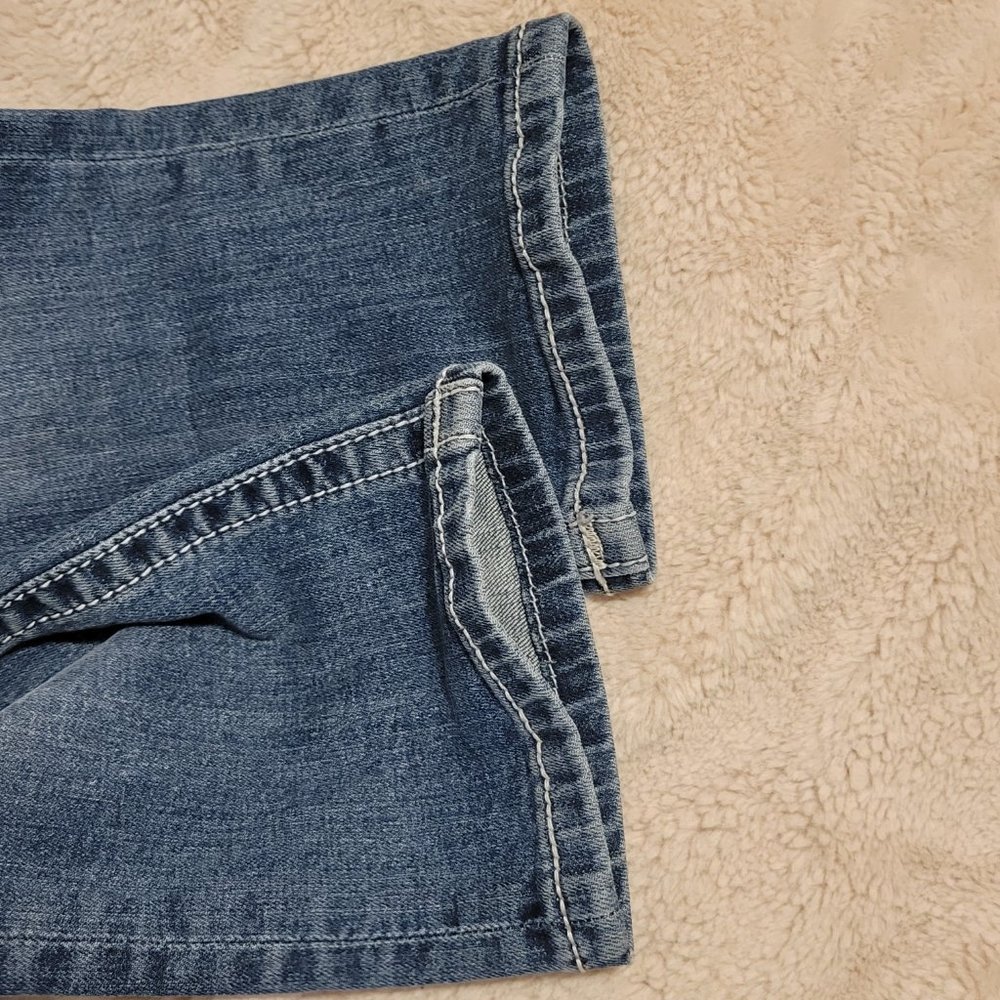 Miss Me Signature Cuffed Capri Jeans Size: 25 - Picture 11 of 13